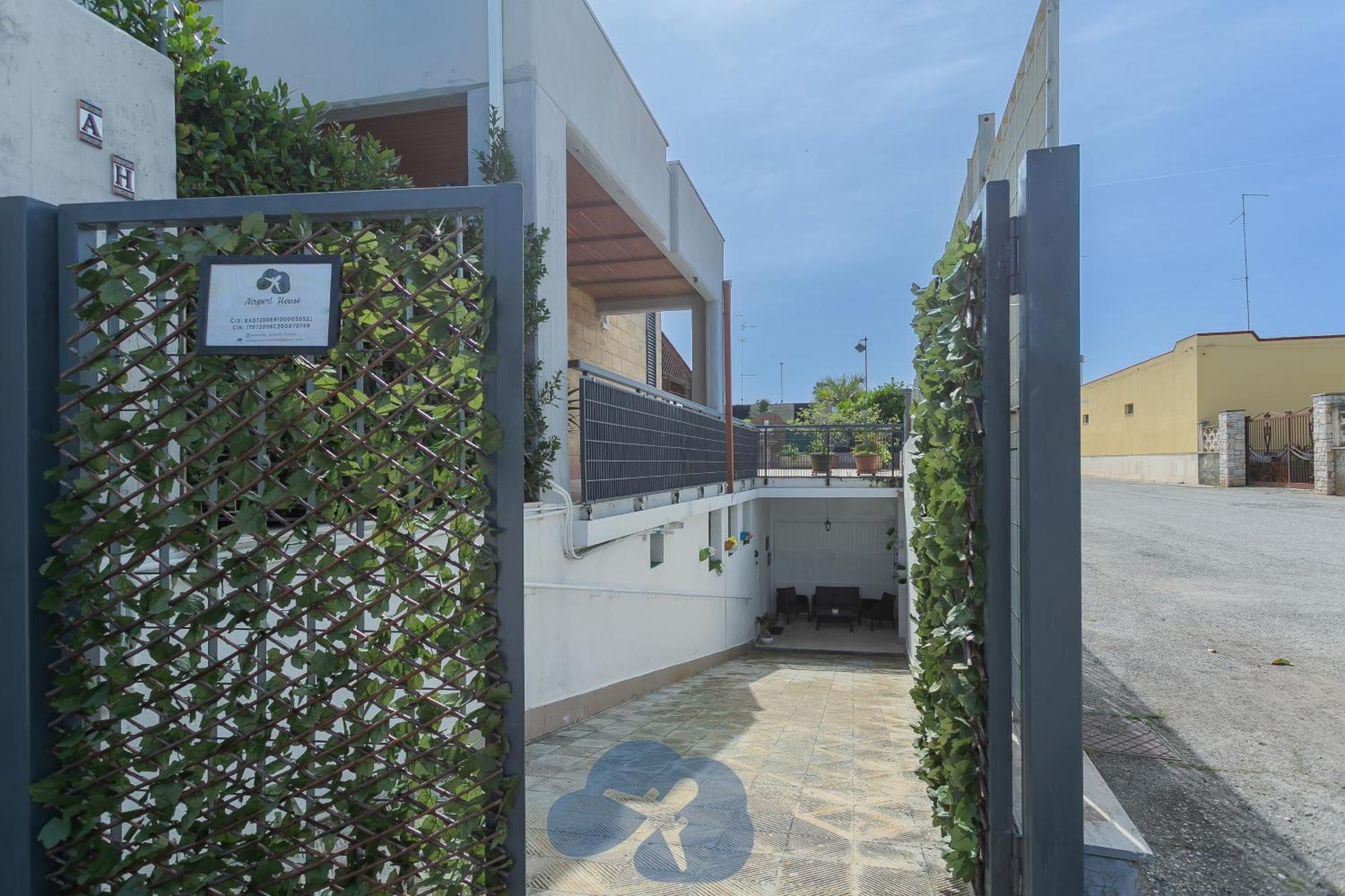 Apartamento Airport House Bari Exterior foto